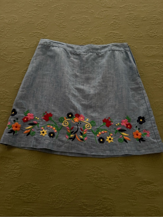 Talbots Dresses & Skirts - Talbots Light Blue Cotton Mini Skirt with Colorful Floral Embroidery